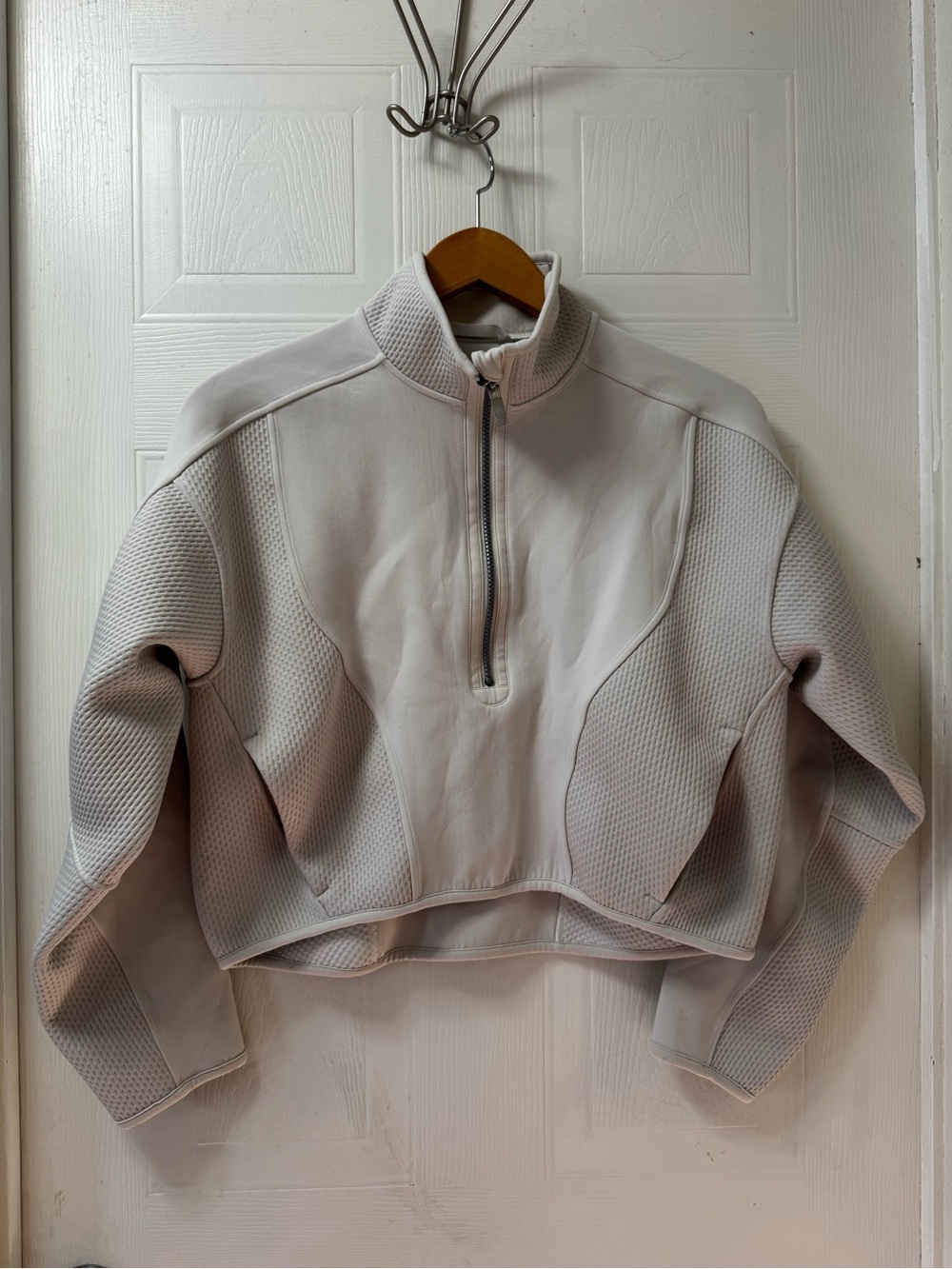 lululemon athletica Pale Gray Quarter-Zip Cropped Pullover